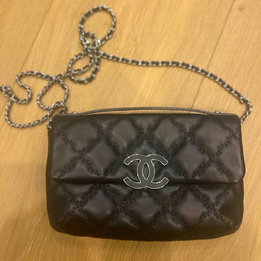 Chanel black Hampton mini flap